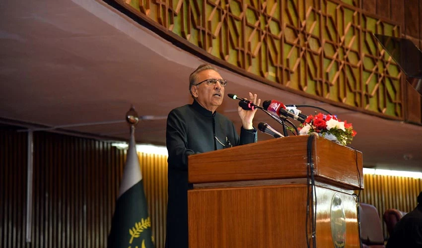 Govt did a good job by starting investigations into audio leaks: President Alvi