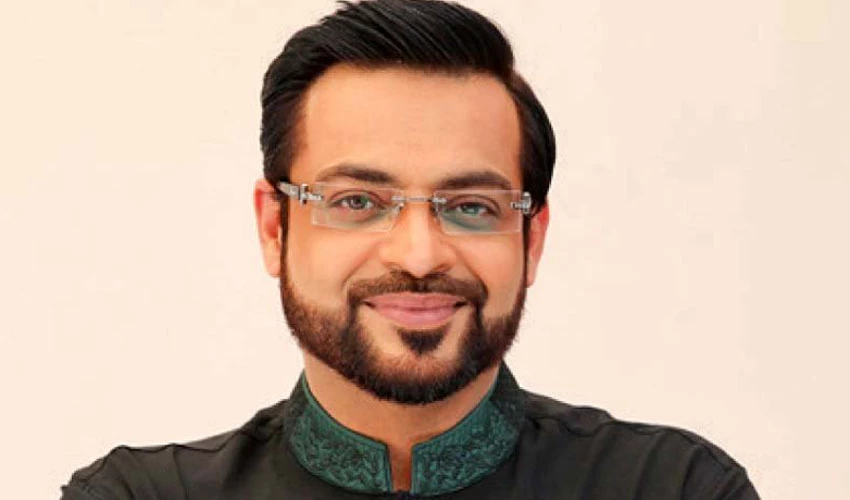 Wife moves SC for autopsy of Amir Liaquat Hussain