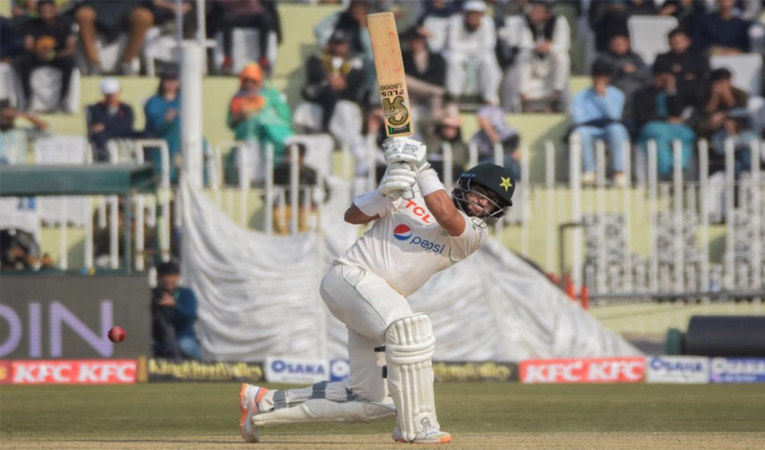 Abdullah, Imamul Haq give Pakistan solid start after England's 657