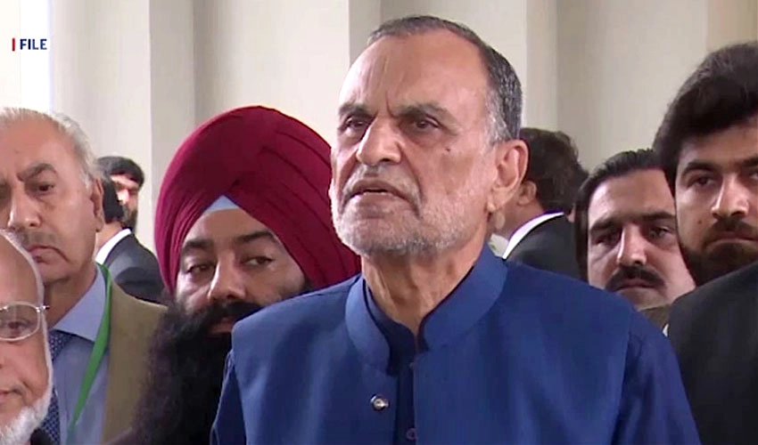 Controversial tweet: Azam Swati approaches IHC for post-arrest bail