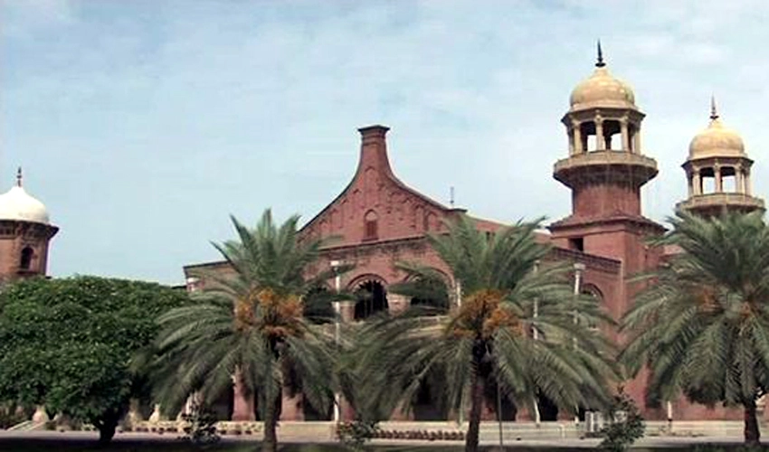 LHC orders to extend vacations in schools, colleges for a week due to smog