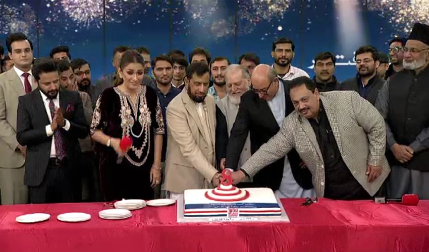 Cake-cutting ceremonies mark completion of 92 News' eight years of success across Pakistan