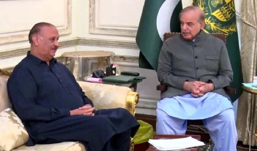 PM Shehbaz Sharif, Opposition Leader Raja Riaz discuss political situation