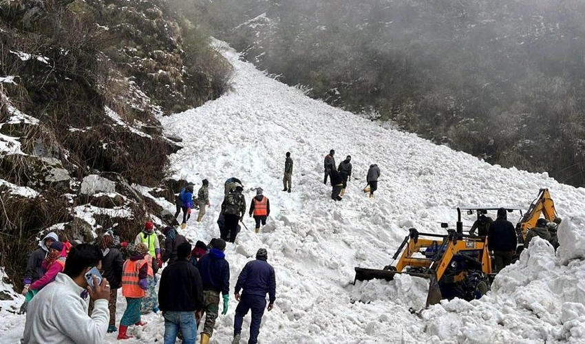 Avalanche in Indian Himalayas kills seven