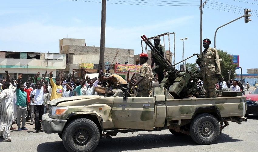 Fighting rages in Sudan as death toll passes 100