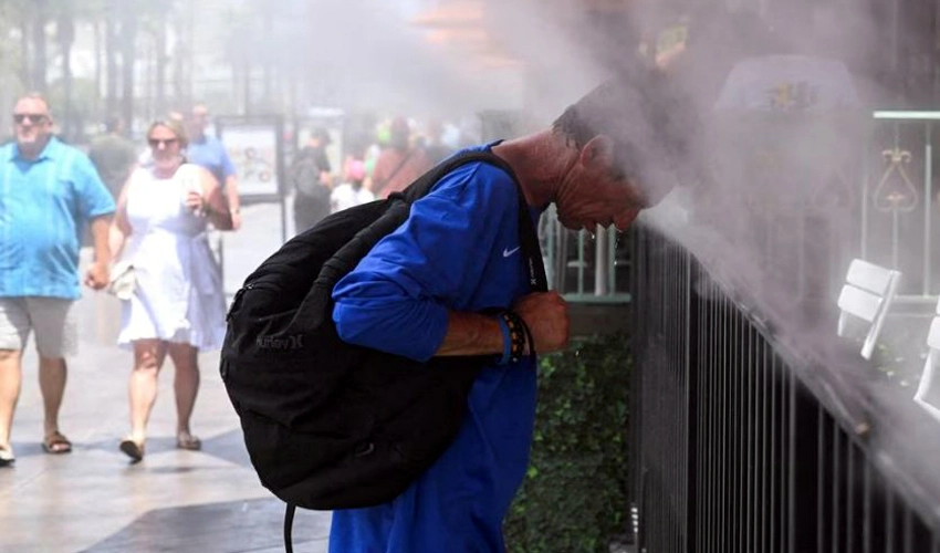 Intensifying heat waves prompt health warnings for Europe, Asia & US