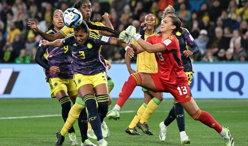 Colombia edge Jamaica to set up England World Cup quarter-final