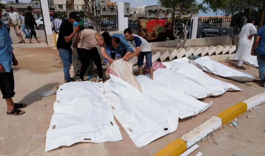 Libya storm death toll nears 6,000 as sea washes bodies ashore