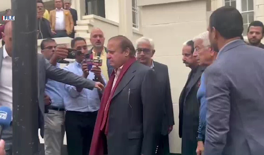 Legal team gives clearance to Nawaz Sharif's return to homeland on October 21