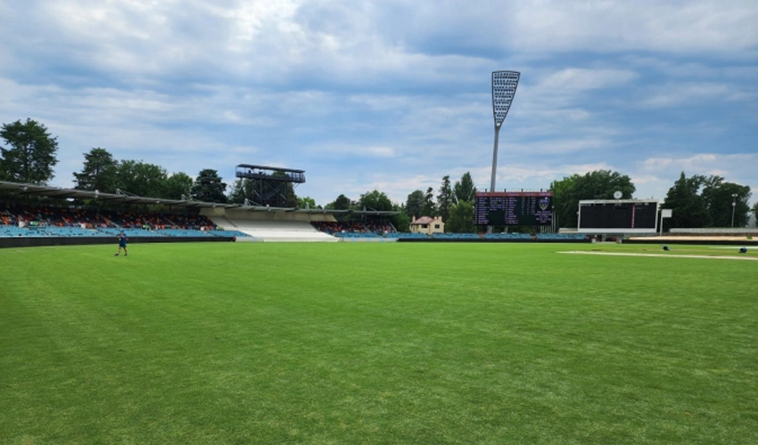 Four-day match between Pakistan and PM's XI drawn after no play on final day