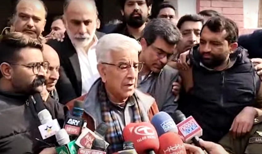 Khawaja Asif once again rejects allegations levelled against him by Usman Dar