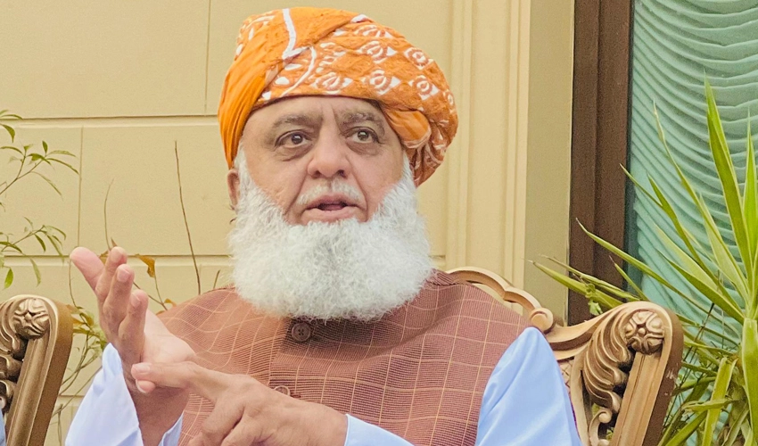 Maulana Fazalur Rehman vows to fully participate in general elections