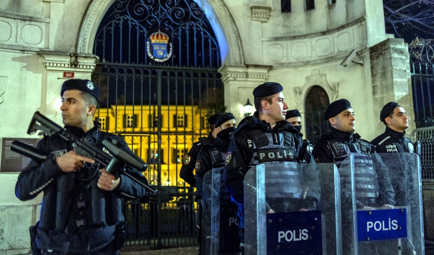 Turkey detains 32 IS suspects who planned attacks on churches, synagogues