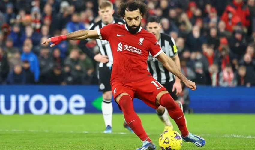 Premier League: Salah scores twice as Liverpool beat Newcastle 4-2