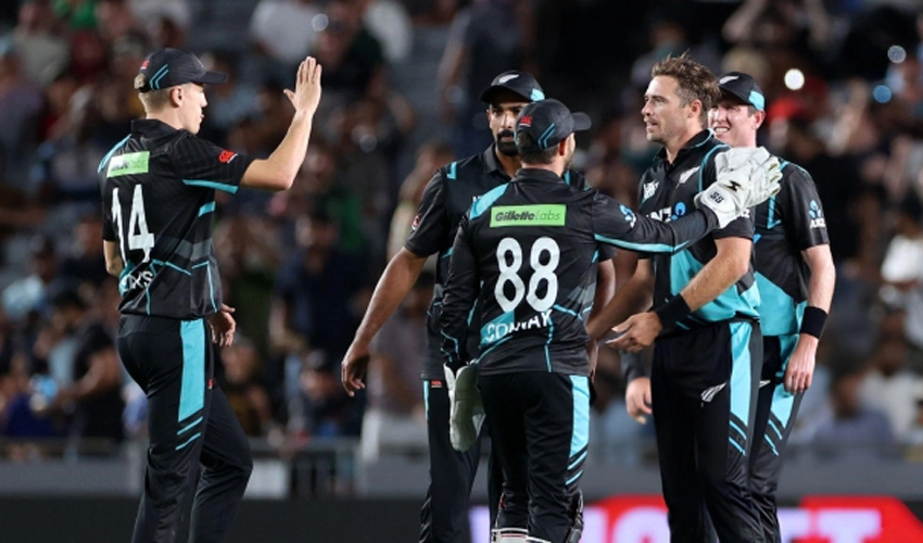 Babar Azam's half-century in vain as New Zealand win first T20I