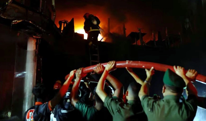 Bangladesh building fire kills 45, injures dozens