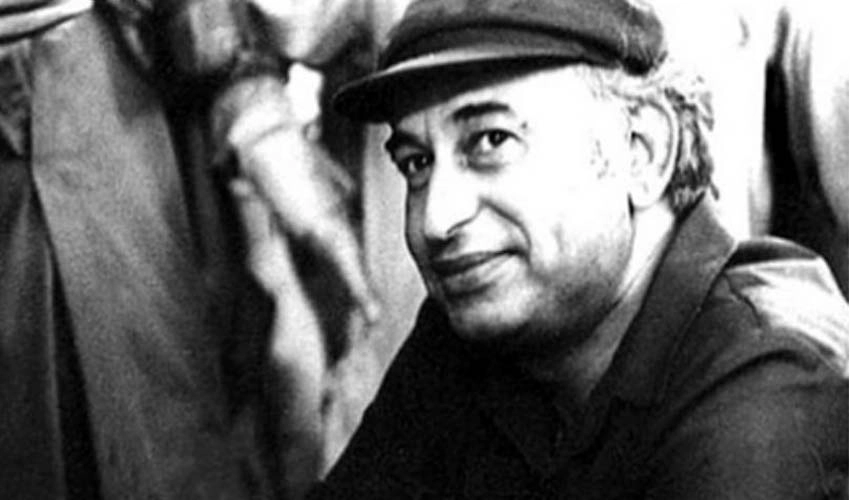 Tributes paid to first elected PM Zulfikar Ali Bhutto on his 45th martyrdom anniversary