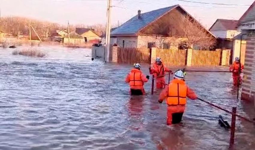 Russia evacuates over 4,000 people after dam burst