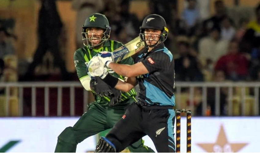 Chapman leads New Zealand to seven-wicket win over Pakistan