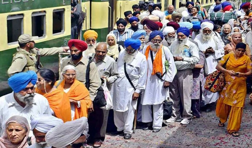 Sikh Yatrees bid farewell to Pakistan, express gratitude for warm hospitality