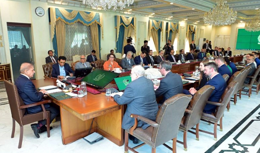 PM seeks UK support to promote higher education, improve quality