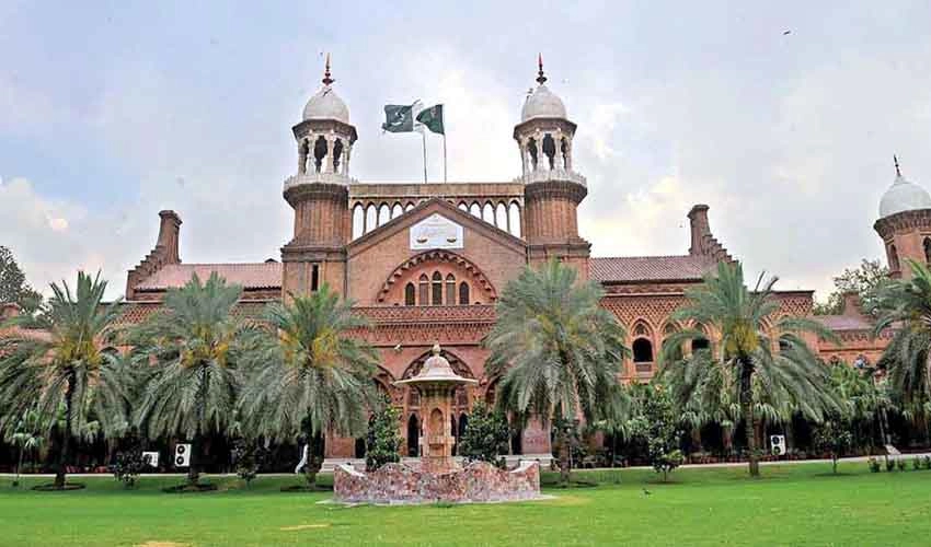 LHC seeks reply from Punjab govt on plea challenging wheat procurement policy