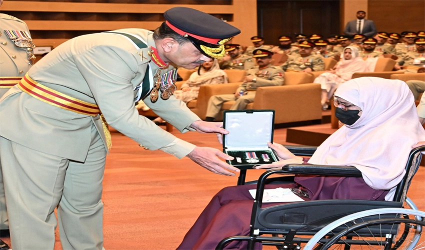 COAS Asim Munir confers military awards upon Army personnel for gallantry during operations