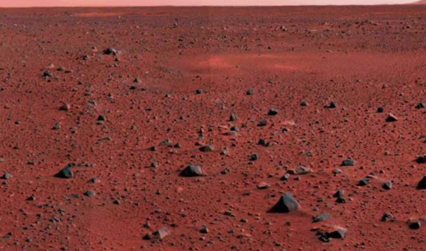 Scientists propose warming up Mars by using heat-trapping 'glitter'