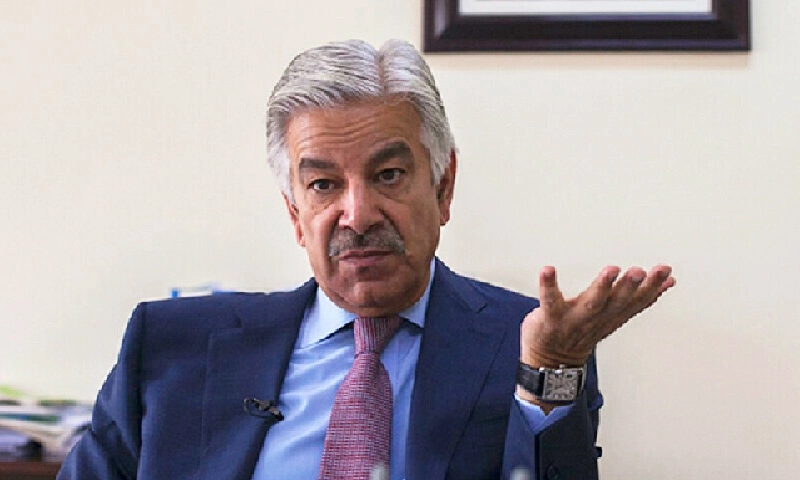 Khawaja Asif terms Gandapur’s statement tantamount to attack on federation