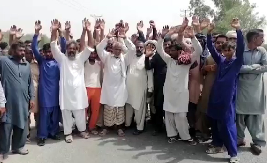 Four-year-girl murdered after rape, relatives block road in Khanewal