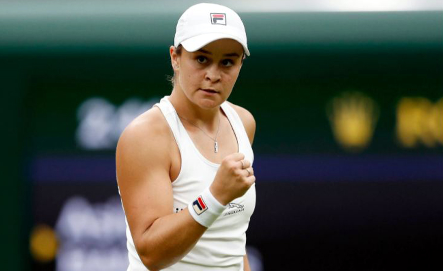 Wimbledon: Ash Barty turns on style in opening win over Suarez Navarro